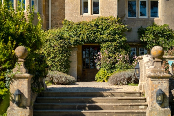 Woolley Grange Hotel: The Woolley Embrace