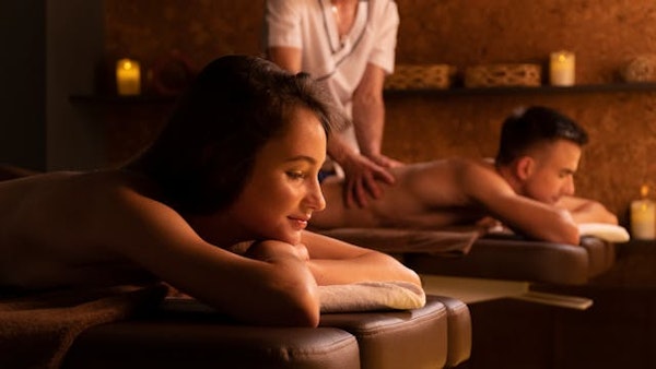 Couples Five Element Aroma Massage - 60 minutes
