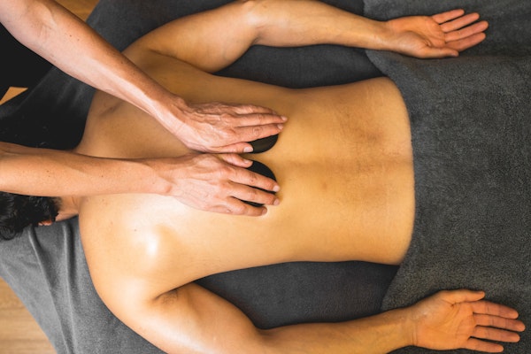 The W Hot Stone Massage 90 Minutes
