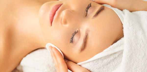 Alkaline Deep Cleansing Facial Treatment - 50min