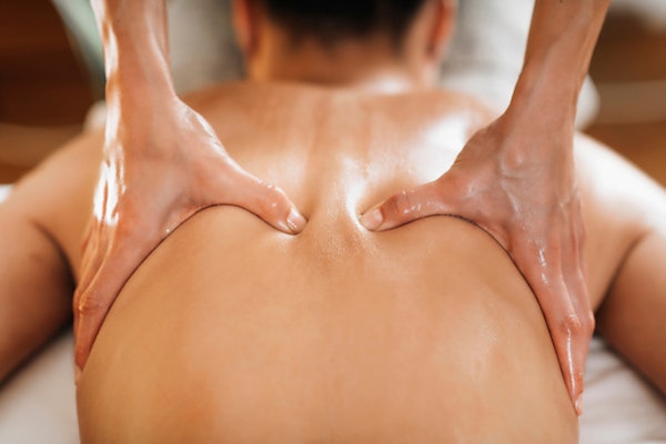 Swedish Back Massage (Mon-Thursday)