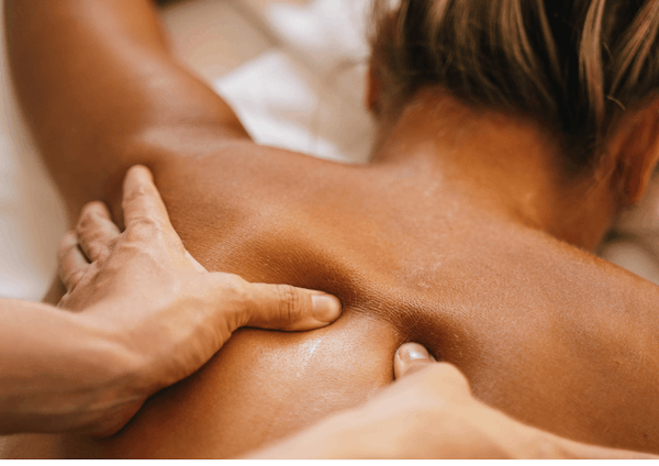 OSKIA Bespoke Nurturing Warm Oil Massage