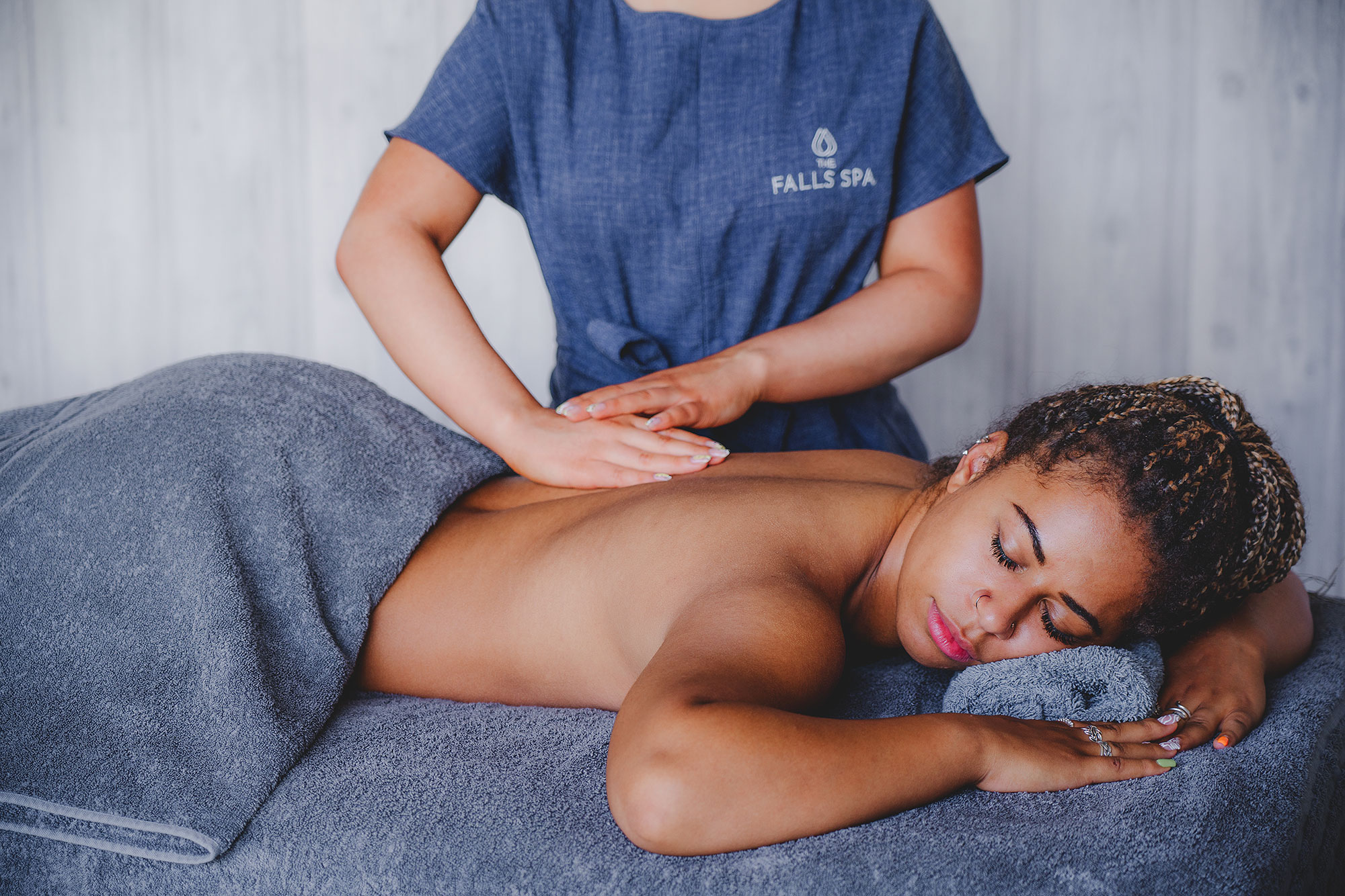 Ishga Deep Tissue Massage - 50 minutes