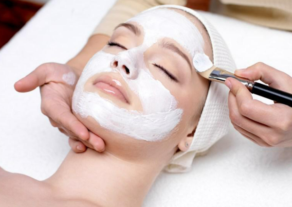TEMPLESPA | THE TOTALLY QUENCHED & DRENCHED | Rehydrating facial for thirsty skin 50 Minutes