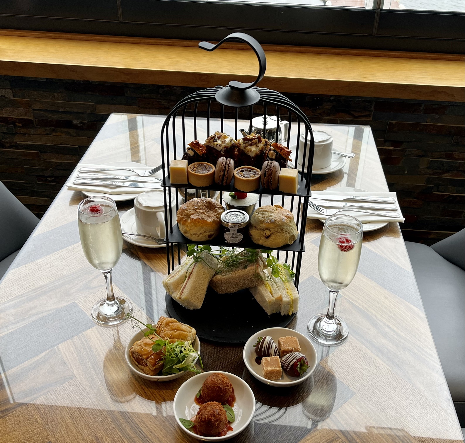 Lochside Afternoon Tea & Thermal Suite for 2 persons