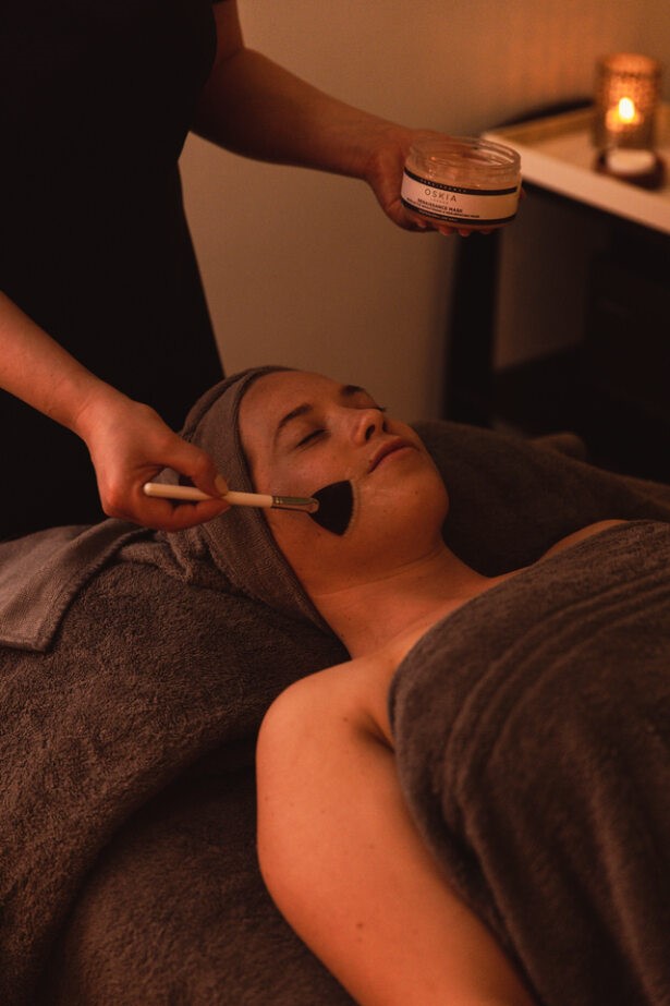 OSKIA Indulgent Escape Facial