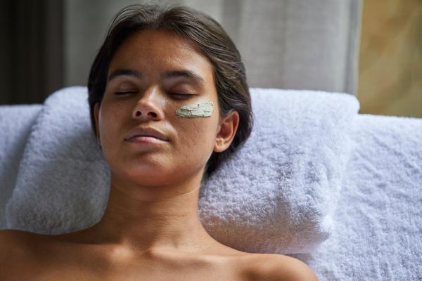 60m Bamford Bespoke Facial