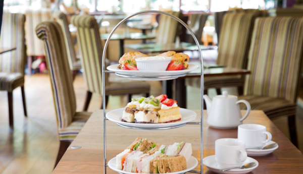 AFTERNOON TEA For 2
