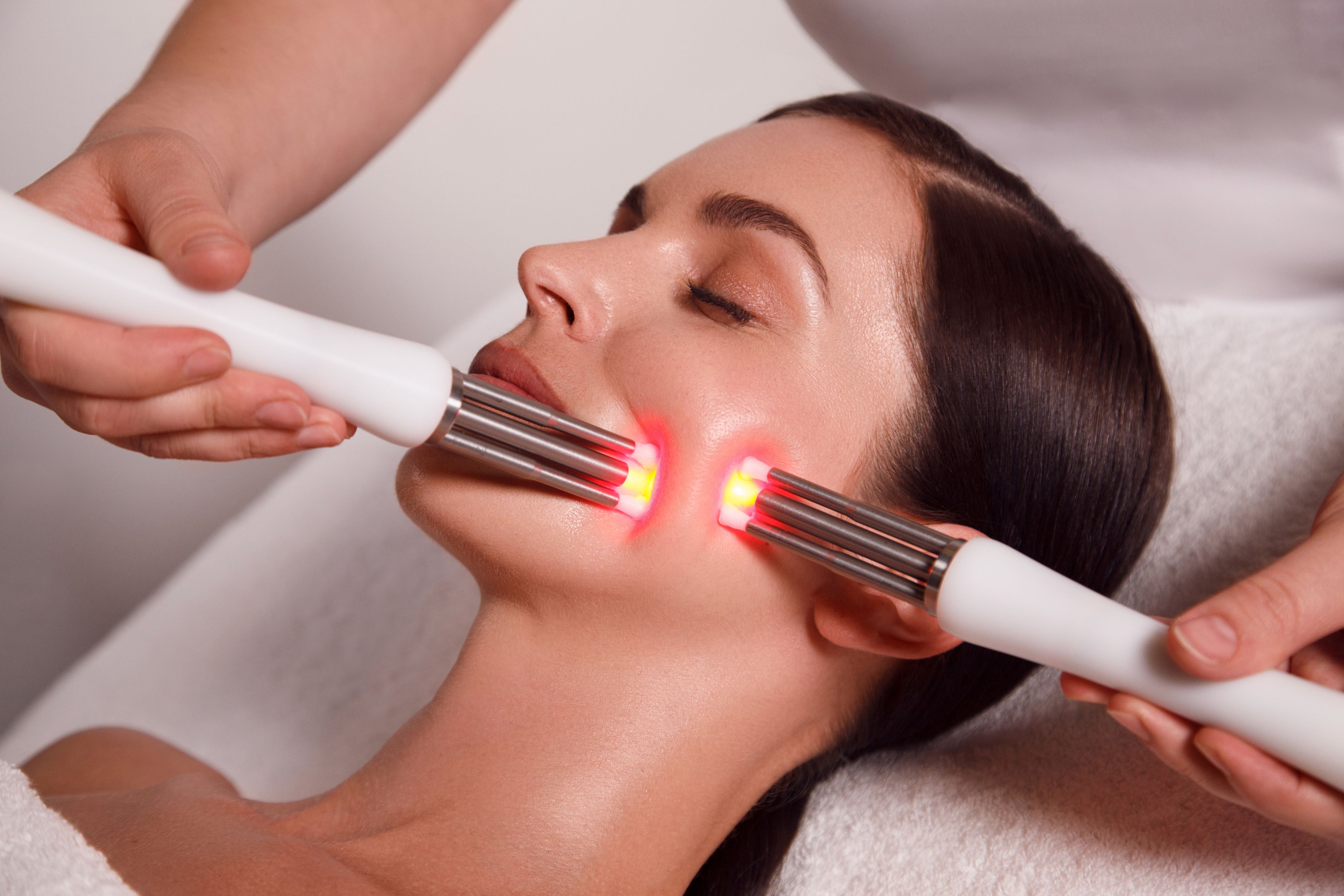 CACI Signature Non-Surgical Facial Toning