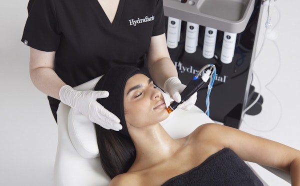 Deluxe Hydrafacial