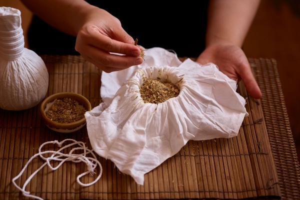 Thai Herbal Poultice Full Body Massage