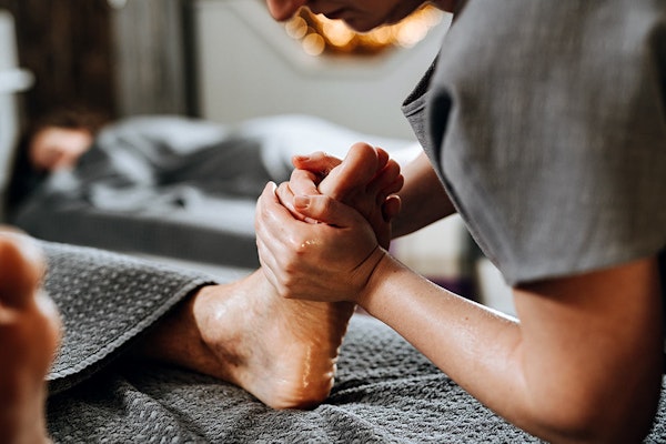 Berry & Birch Head to Toe Massage