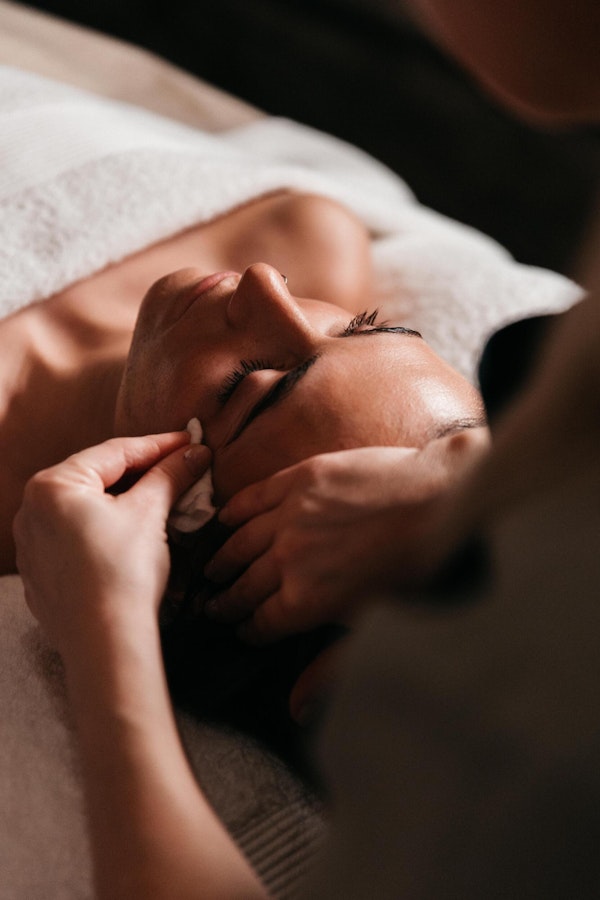 Bespoke Facial | 60-min