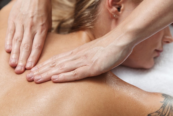 KLASSISK MASSAGE 20 MIN