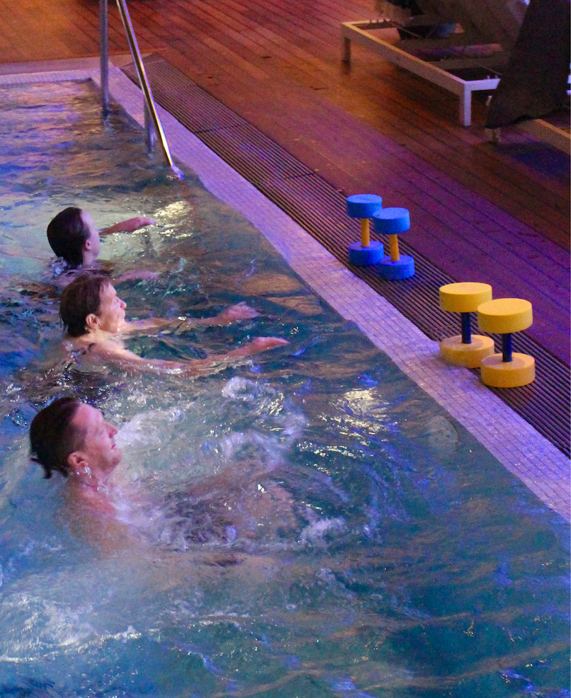 Aqua tabata senior