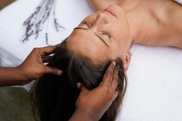 45m Indian Head Massage