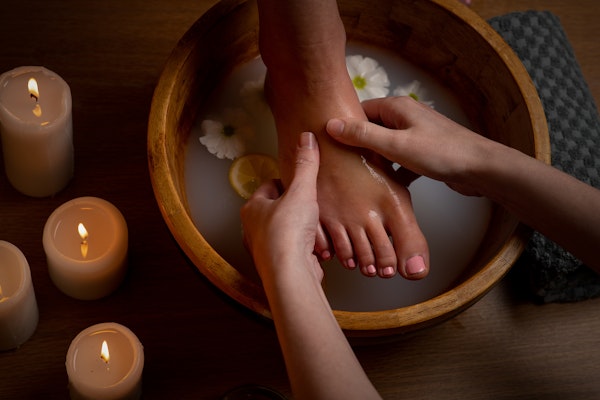 Temple Spa Leg and Foot Energiser