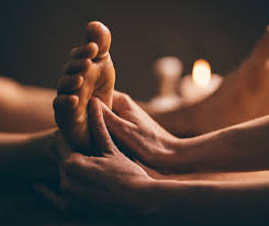 Refreshing Foot Massage (20 min)