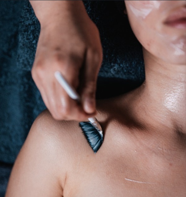 Be-spoke facial 90 Minutes