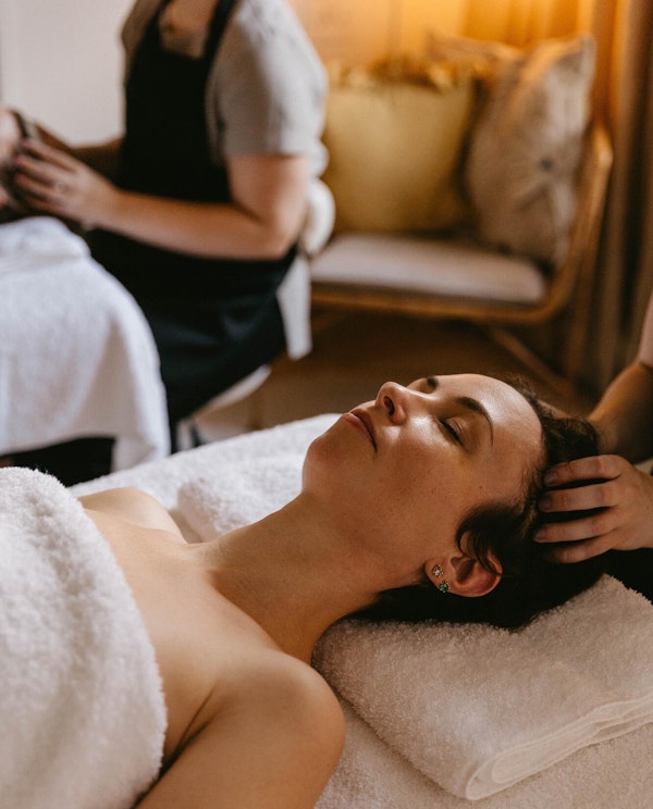 Bespoke Twin Facial | 60-min for two