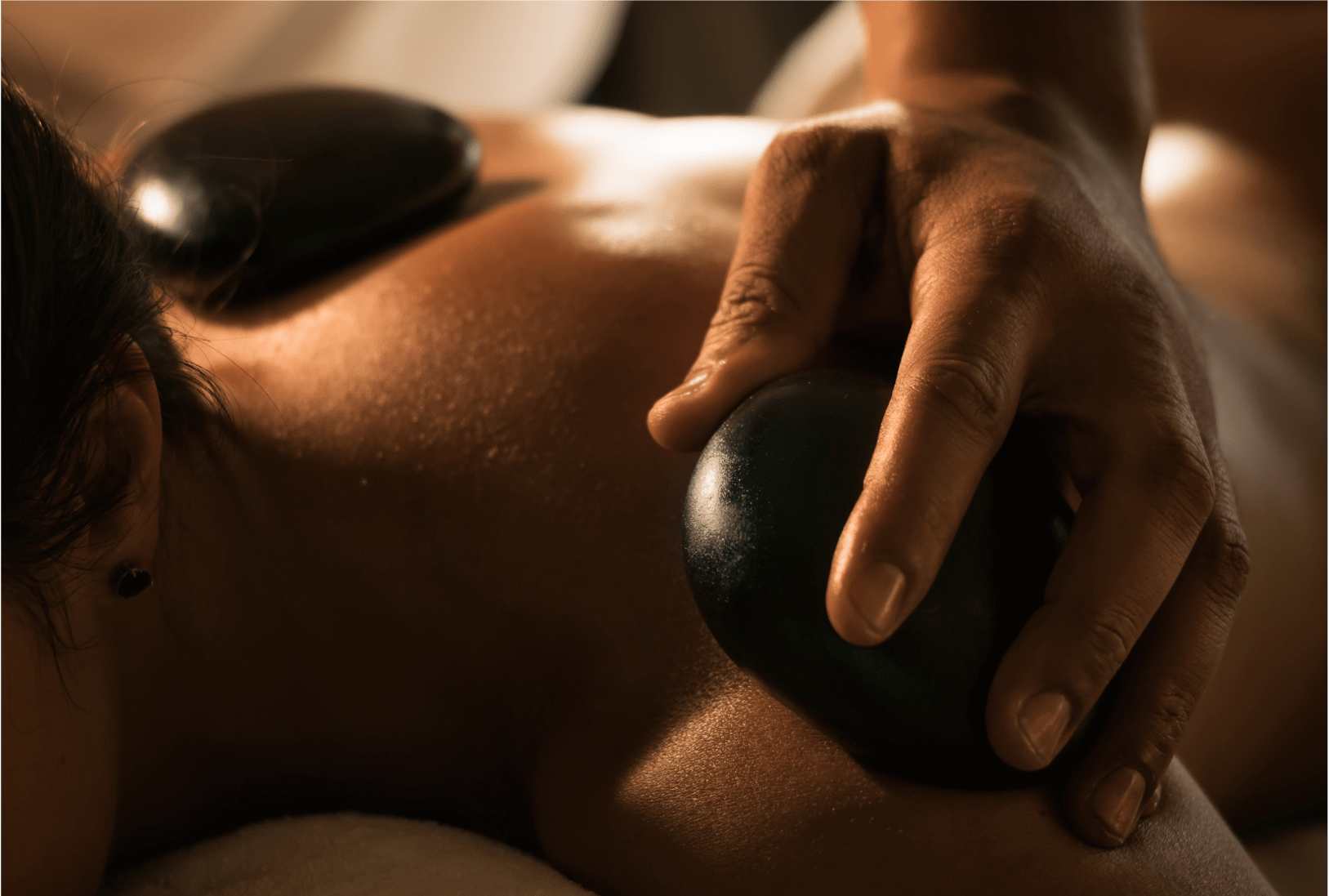 MASSAGE | Hot stones, 90 mins