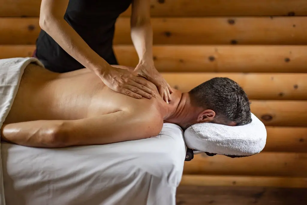 Manual Lymphatic Drainage Massage