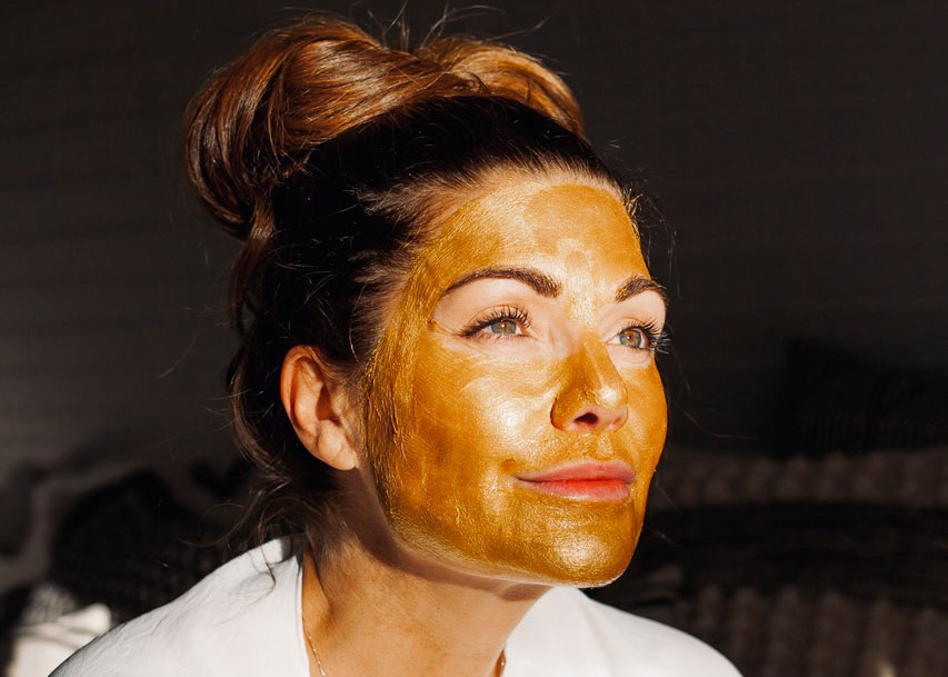 The Golden Facial 50 minutes