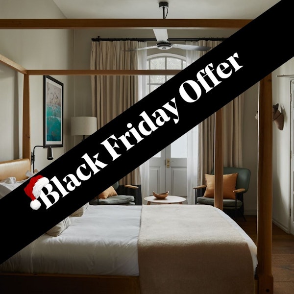 Black Friday Midweek Overnight Escape for Two with Breakfast in Cosy Room