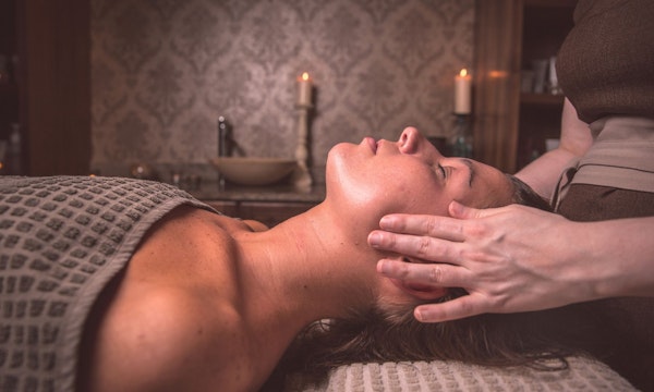 Intensive Muscle Release Massage Treatment - 60mins (Aromatherapy Associates)