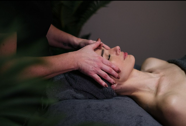 Classic Facial | Wave Garden Spa