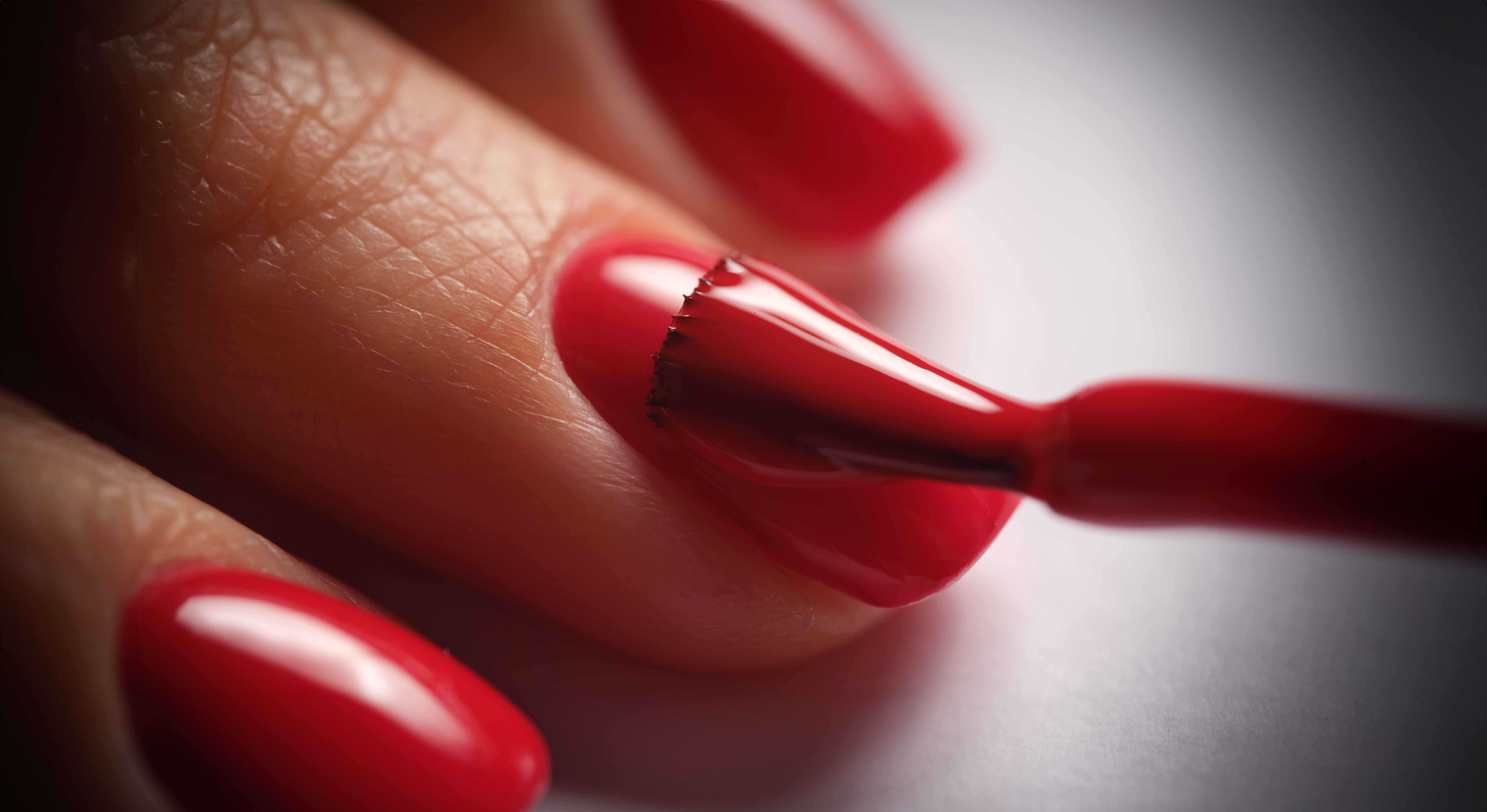 Express Manicure 25 Minutes