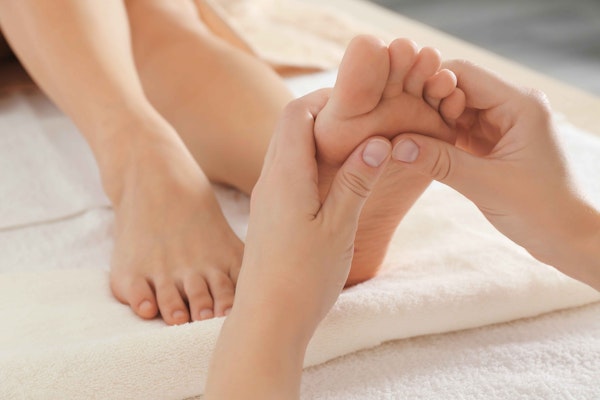 Reflexology  45 Minutes