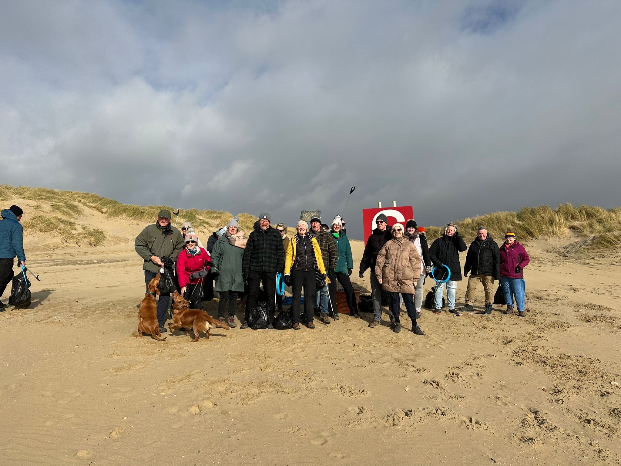 Community Beach Clean - Tue 1st Apr