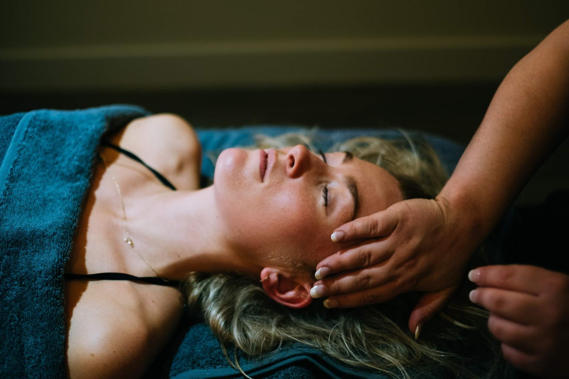 Soothing Back, Face and Scalp Massage| Tribe517
