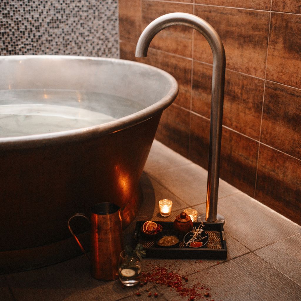 45 Min Candlelit Copper Bath for Two
