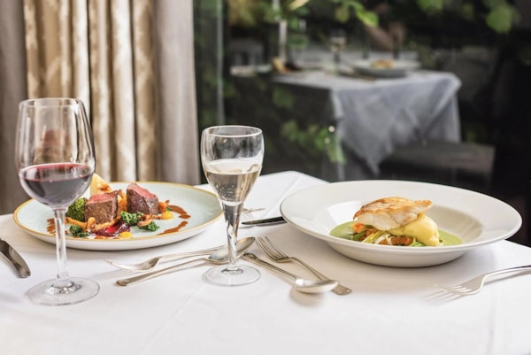 Twilight and Dine | Saturday to Sunday