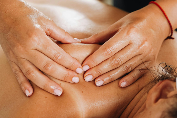 Maternity Back Massage - 45min