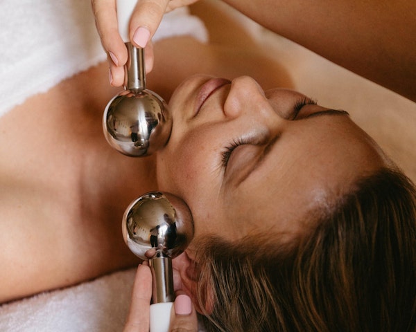 Offer: Mini Light Therapy Facial | 45-min