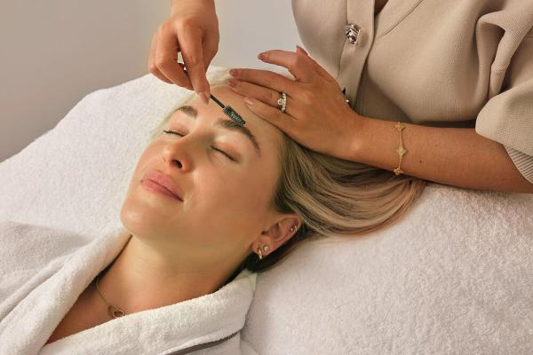 Anu Khapung Brow Tint