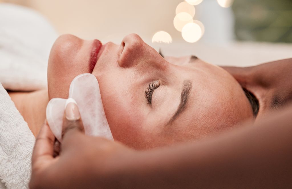Alchemist Spa Gua sha Facial - 40 Minutes