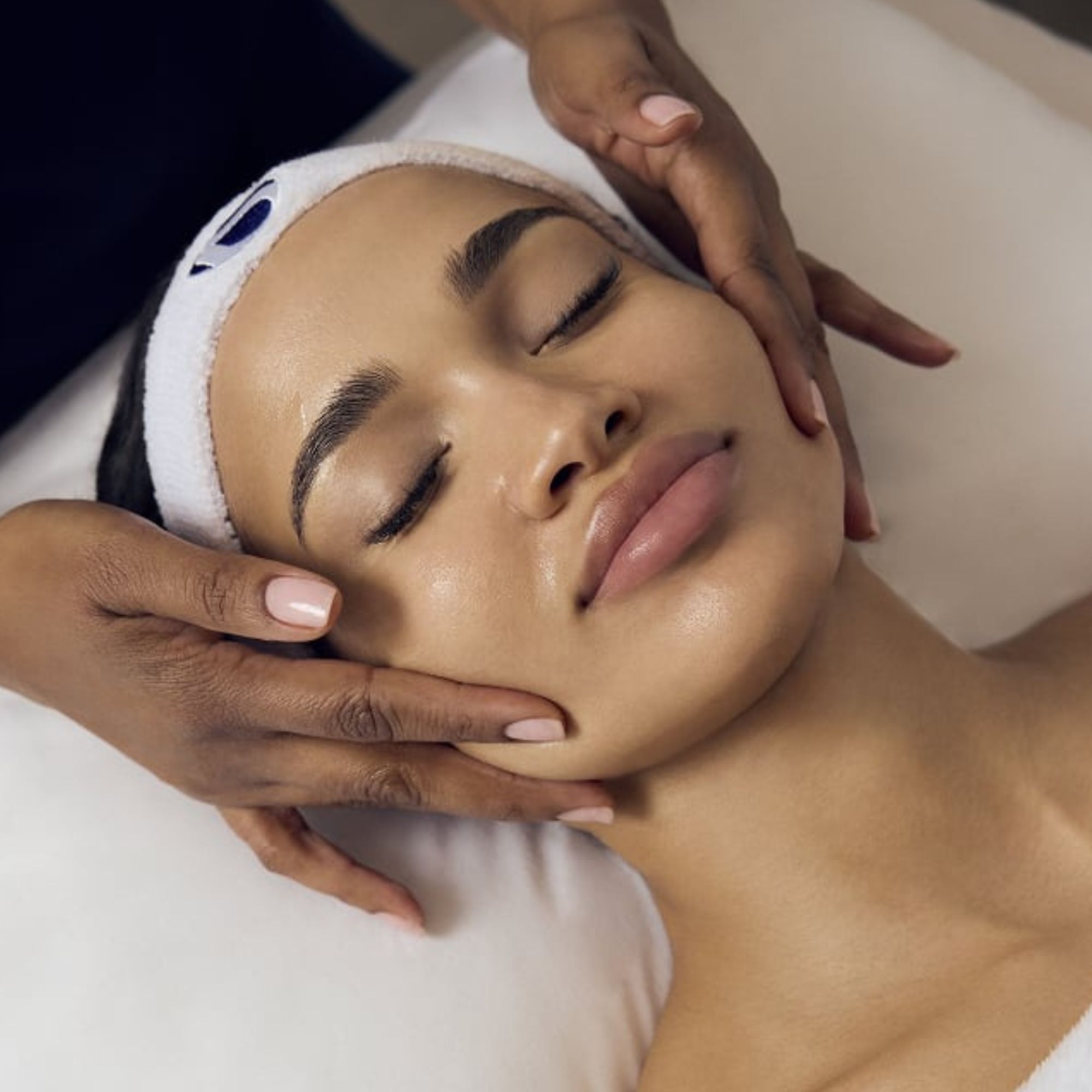 Flash Brightening Peel | iS Clinical