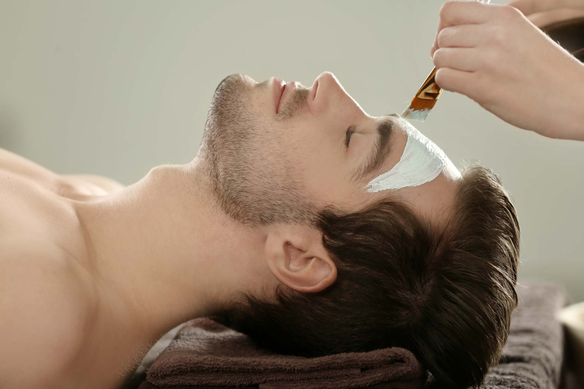 Men’s Essential Facial 30 mins