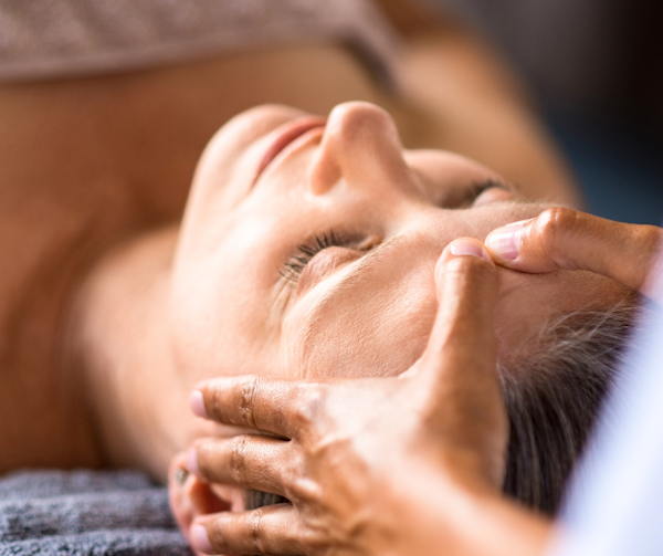 Five For Four (Aroma Facial)
