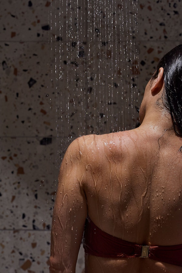 Bathhouse + 1.5 hr Bespoke Massage | 3 hours