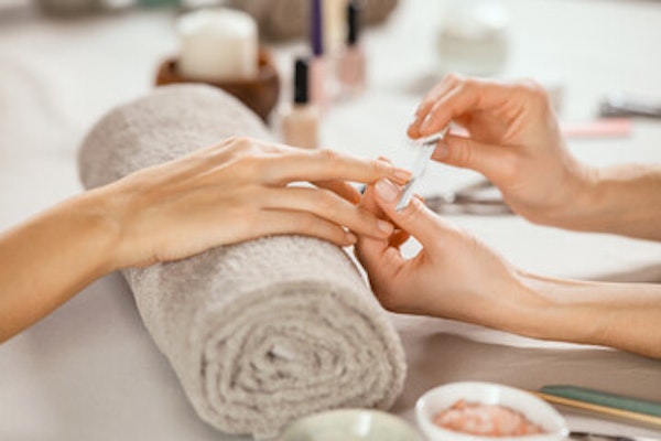 Speedy Manicure