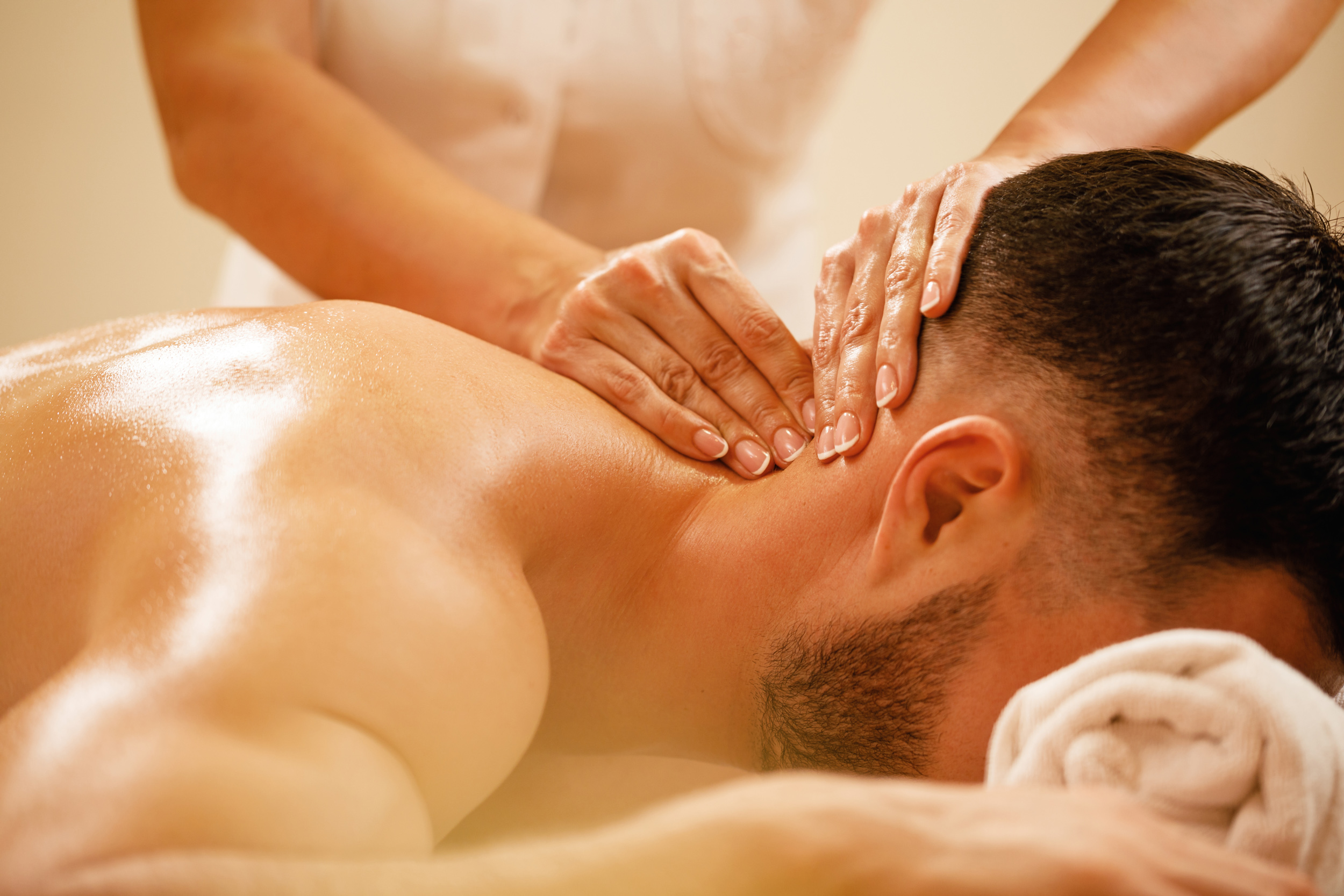 30 Minute Back, Neck & Shoulder Massage