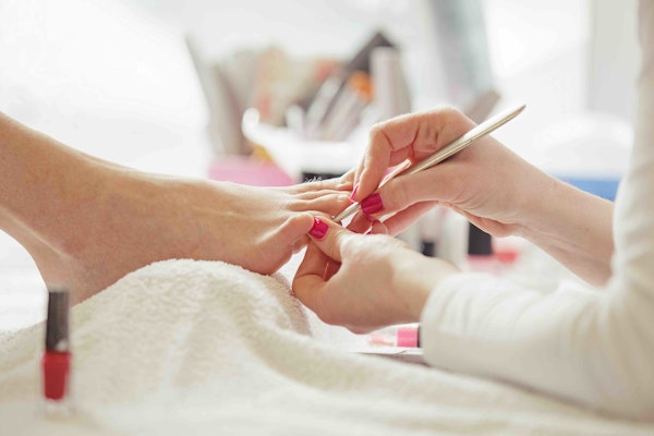 Express Pedicure 30 Minutes