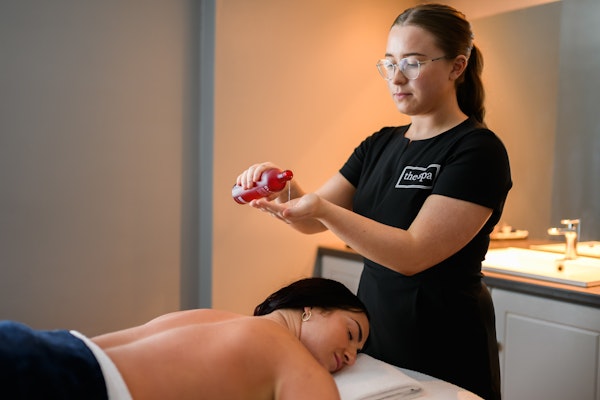 Soothing full body massage