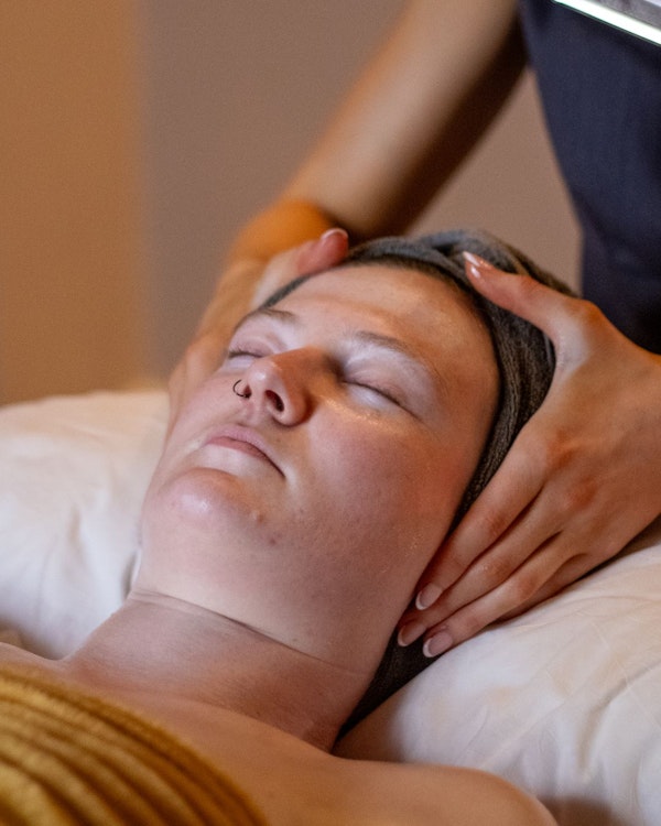 Customized Facial | Kerstin Florian